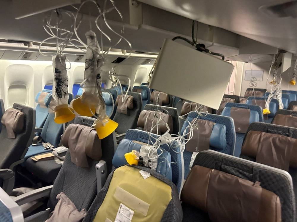 The interior of Singapore Airline flight SQ321 is pictured after an emergency landing at Bangkok's Suvarnabhumi International Airport, Thailand, on Tuesday. REUTERS/Stringer