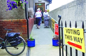Irish, Czechs cast EU votes with immigration front of mind - Vimarsana News
