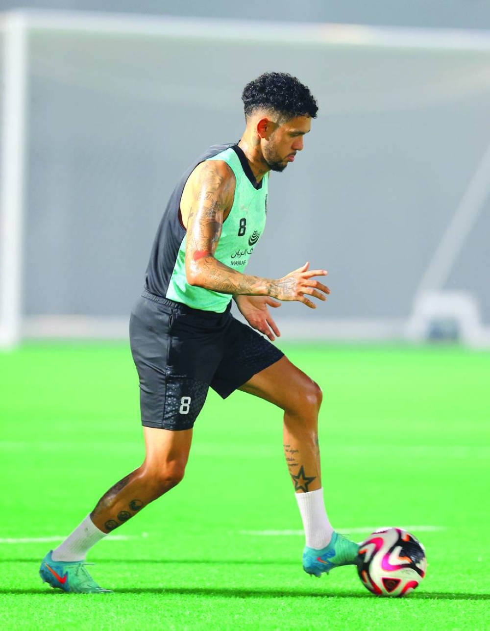 Al Duhail’s Edmilson Junior trains on Thursday, on the eve of Ooredoo Stars League match against Al Rayyan. 