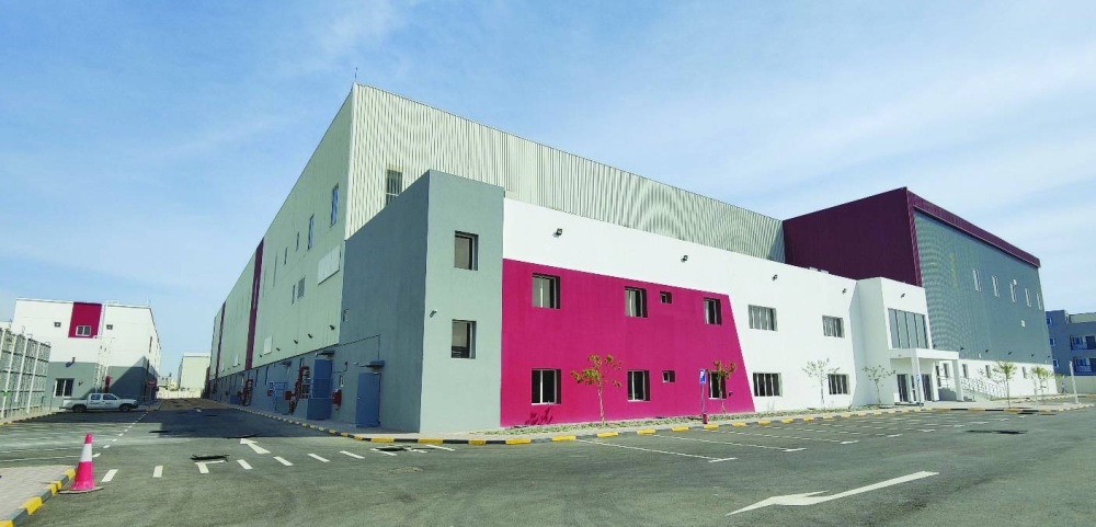 An exterior view of Jumbo Electronics' new base in Manateq Logistics Park.