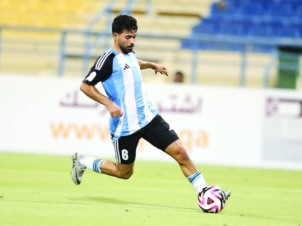 Omar Salah of Al Wakrah in action against Al Khor during their QSL Cup match at Thani Bin Jassim Stadium on Saturday. Al Wakrah won 5-1.