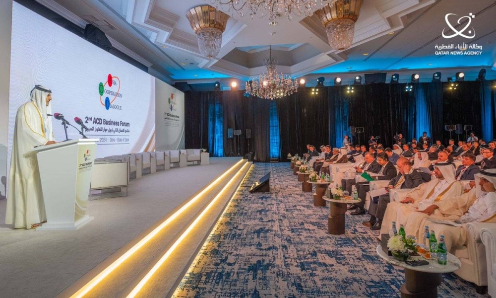 HE the Minister of Commerce and Industry Sheikh Mohammed bin Hamad bin Qassim al-Thani stressed the State of Qatar's interest and keenness to enhance economic, commercial, and investment co-operation with Asian countries.