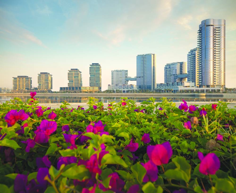 Situated in the heart of Lusail’s waterfront district, The Seef offers a limited collection of luxurious townhouses starting from QR3.4mn and apartments starting from QR1.7mn.