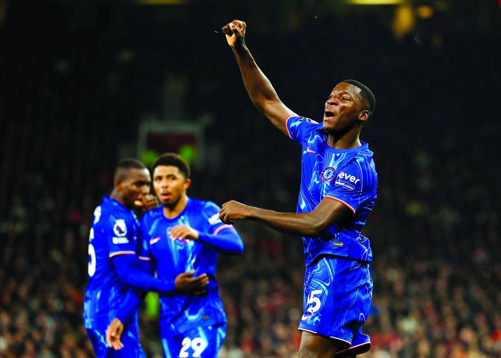 
Chelsea’s Moises Caicedo celebrates scoring a goal against Manchester United yesterday. (Reuters) 