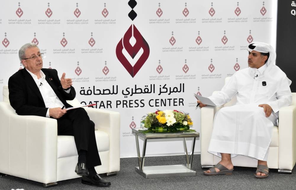 Dr Mustafa al-Barghouthi makes a point