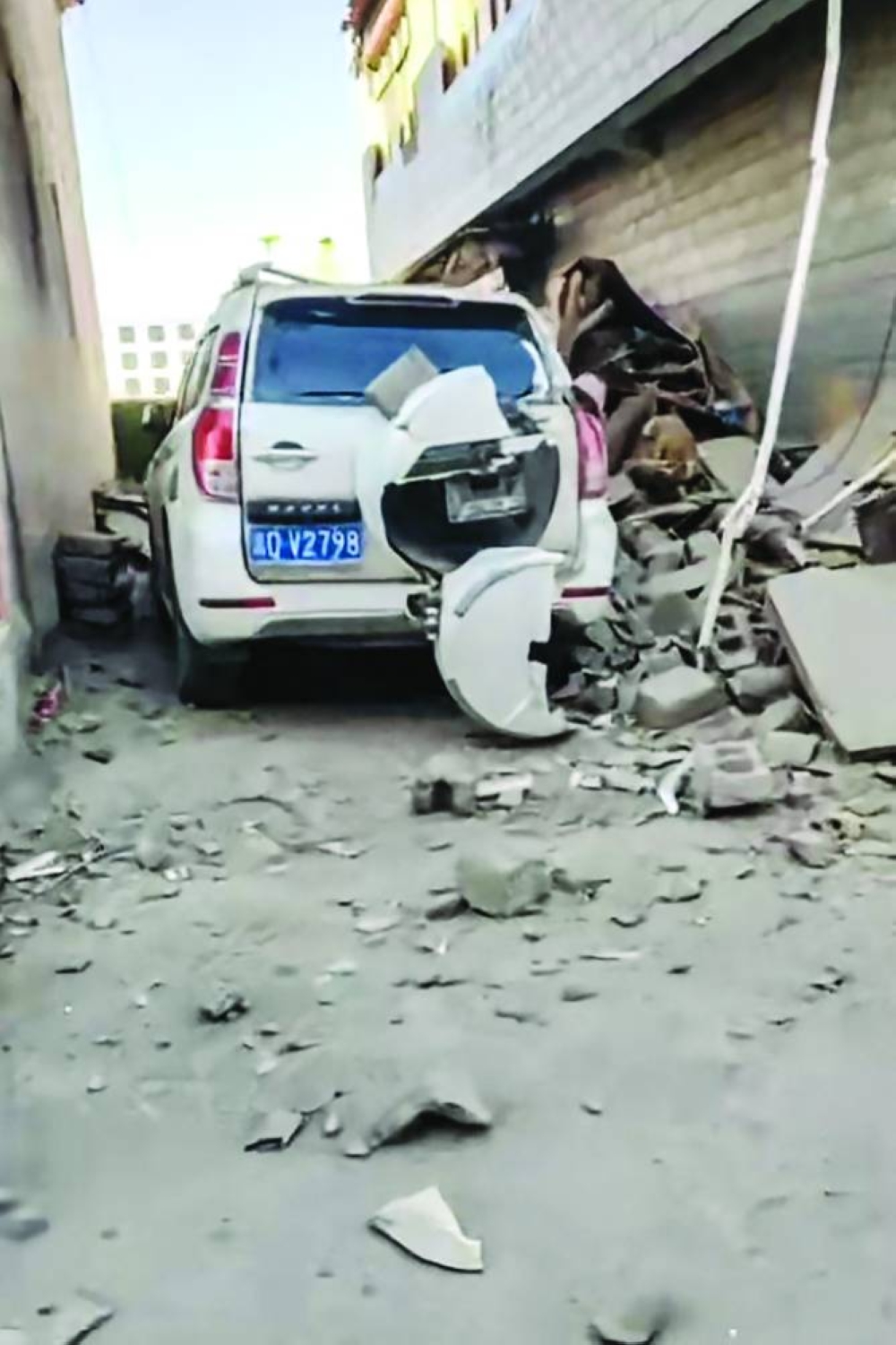 
Damage in Lhatse County in Shigatse city in China’s Tibet. 