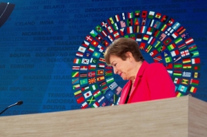 IMF長官、2025年の世界成長は安定し、ディスインフレは続くと予想
