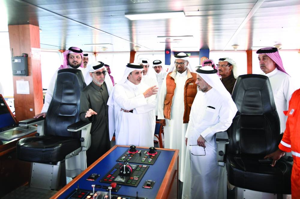 HE the Minister of Environment and Climate Change, Dr Abdullah bin Abdulaziz bin Turki al-Subaie being briefed on the capabilities of the marine research vessel 'Jenan'.
