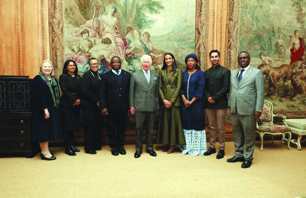 King Charles III and HE Sheikha Hind bint Hamad al-Thani with high-level delegates