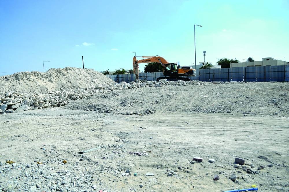 تجهيز الموقع لبدء اعادة بناء المسجد