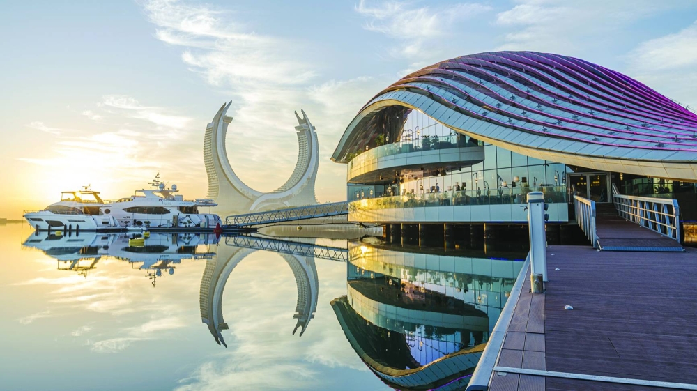 Sunrise along the Marina.