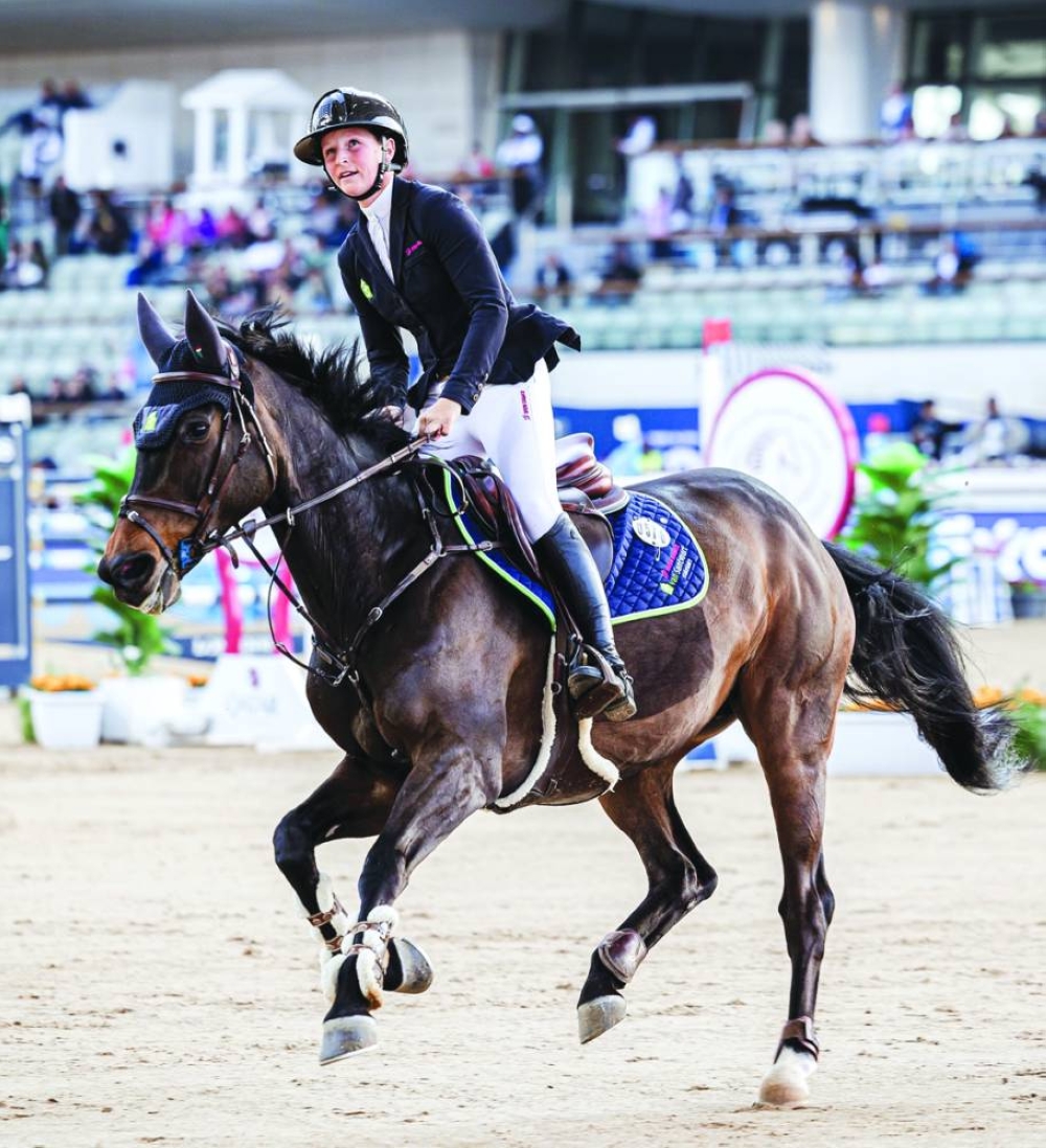 
The Netherlands’ Sanne Thijssen, riding bay mare Cupcake Z, took the CSI5* class against the clock (1.45m) title. 