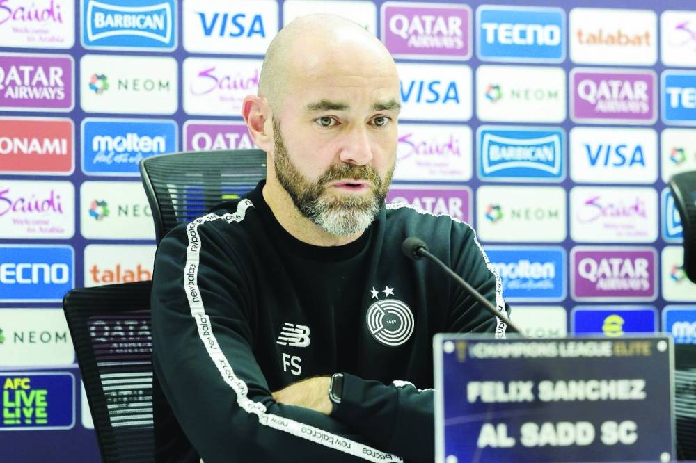 
Al Sadd coach Felix Sanchez addressing the media yesterday ahead of the AFC Champions League Elite Round of 16 tie against Al Wasl in Dubai. (Right) Al Sadd players during a practice session. The match today starts at 9pm.  