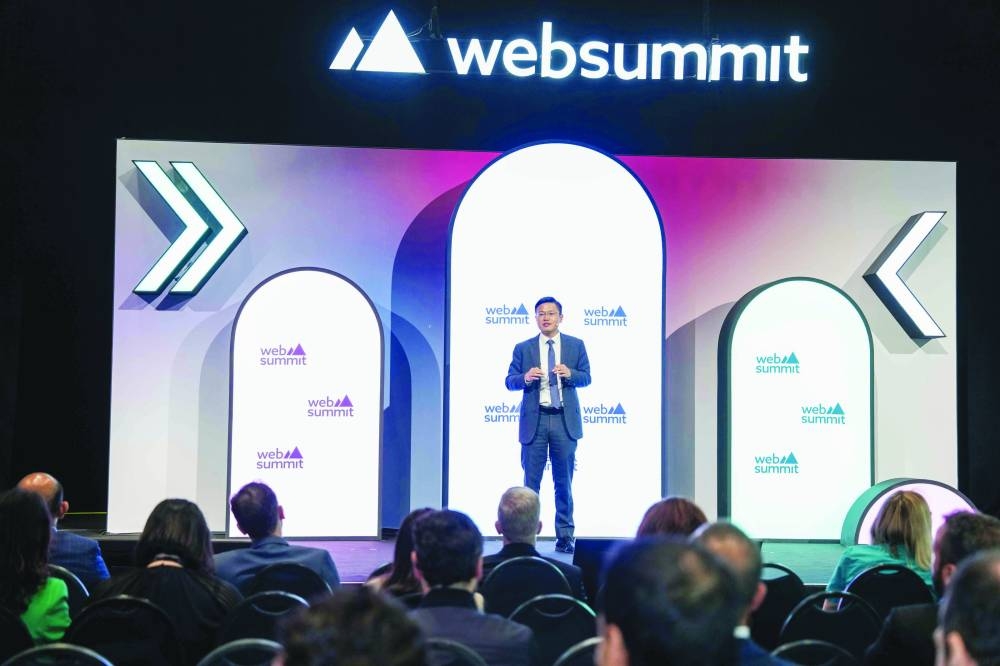 Dr Zhu Shenggao, director of the AI Department at Huawei Cloud Middle East and Central Asia, delivering a keynote exploring how AI and cloud reshape industries during Web Summit Qatar 2025.
