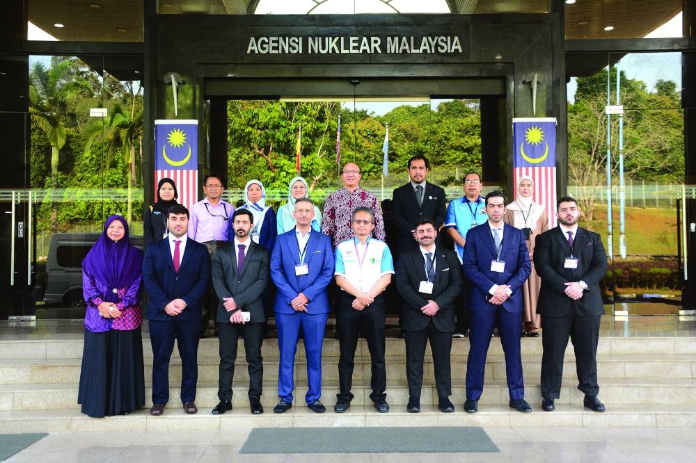 The Ashghal delegation with Malaysian officials.