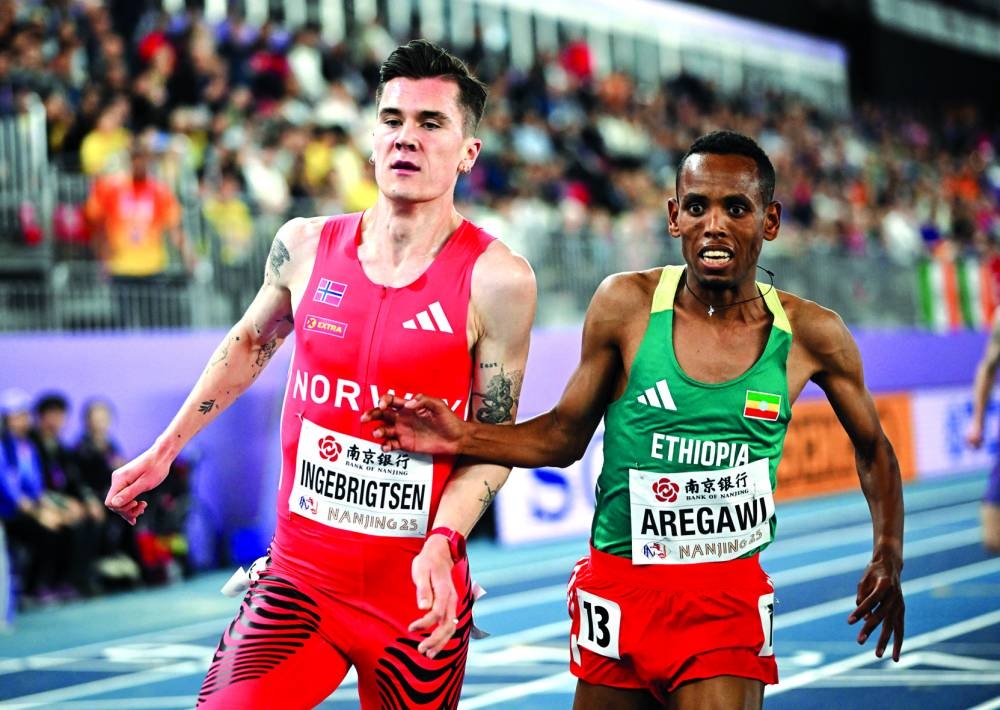 
The men’s 3,000m won by a hair’s breadth by Norway’s Jakob Ingebrigtsen (left), who pipped Ethiopia’s Berihu Aregawi at the line in a dramatic fast-finishing race. (Reuters) 