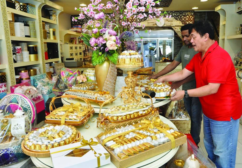 Across Qatar, shops selling chocolate hampers and flower bouquets, which are widely sought after as Eid gifts, are experiencing brisk sales. 
PICTURE: Shaji Kayamkulam