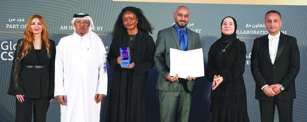 talabat receives the award.