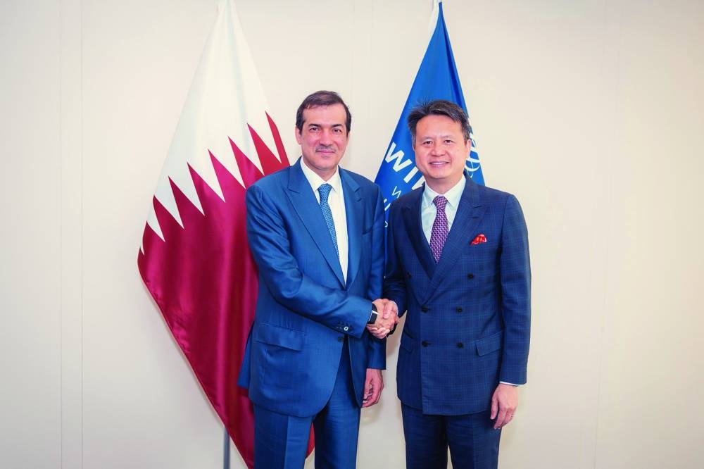 HE Dr Ahmed bin Mohammed al-Sayed, Minister of State for Foreign Trade Affairs at the Ministry of Commerce and Industry, with Daren Tang, Director General of WIPO, on the sidelines of ministerial roundtable in Geneva. 