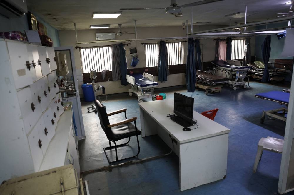 A view of an empty ward of the emergency unit of National Orthopaedic Hospital, as Nigerian nurses begin a strike over poor support from the government in Lagos, Nigeria, July 30, 2025. REUTERS/Sodiq Adelakun