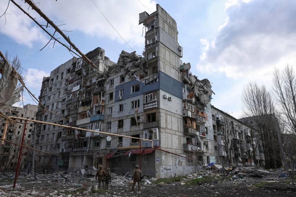 How Ukraine defended a 
strategic city for months