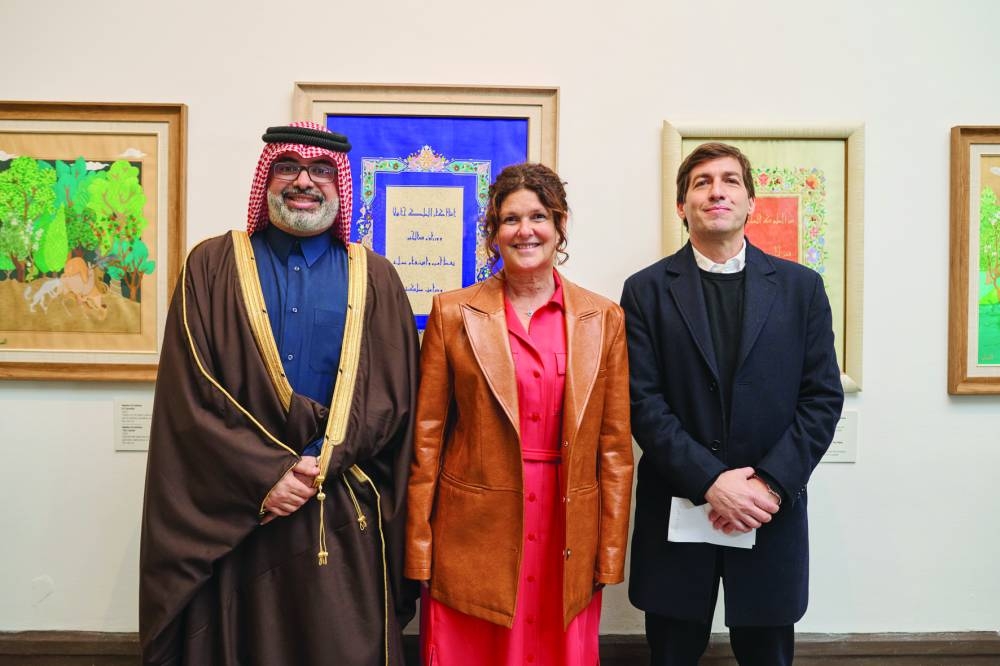 Adviser at the Qatari embassy in Argentina Ali bin Mohammed al-Banali, Argentina’s Minister of Culture Gabriela Ricardes and Director General de Promocion del Libro Javier Martinez.