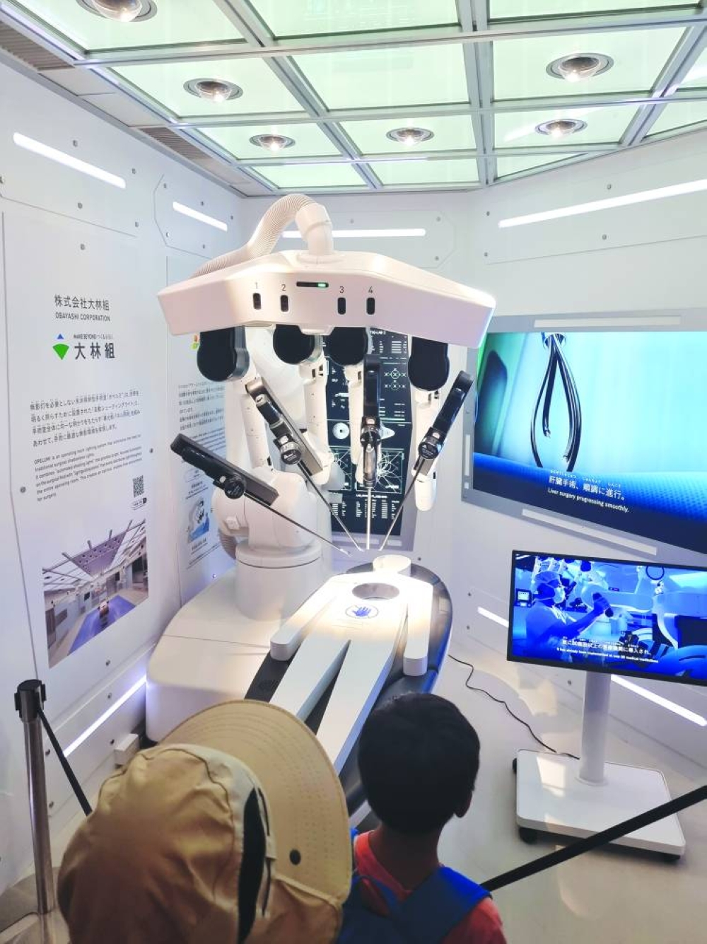 The Pasona Natureverse pavilion presents a ‘flying operation unit’ and a ‘remote operation centre.’