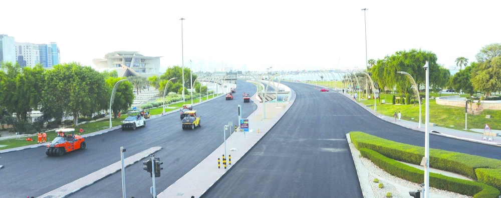 A view of the road maintenance works on a section of Doha Corniche yesterday afternoon. PICTURE: Shaji Kayamkulam.