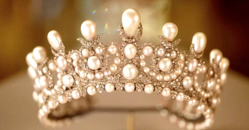 A tiara adorned with pearls worn by French Empress Eugenie, which was among the items stolen by thieves during a heist at Paris' Louvre Museum on Sunday, on display in this undated still frame from a video. Louvre Museum/Handout via REUTERS
