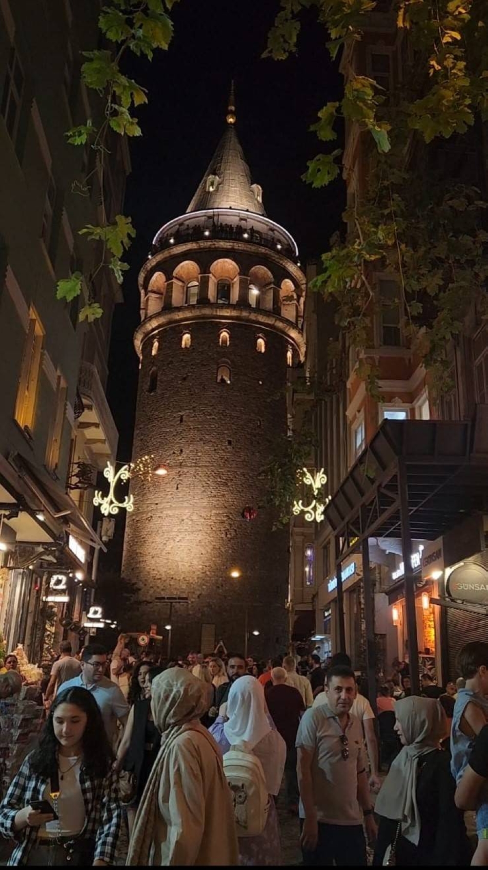 -Galata Tower, Istanbul’s landmark of history and love