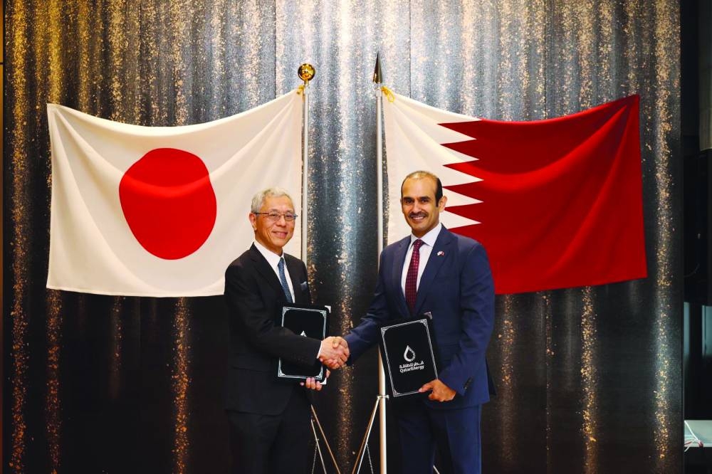 QatarEnergy signed a long-term urea supply agreement with Japan’s Mitsui. Commenting on this occasion, HE the Minister of State for Energy Affairs, Saad Sherida al-Kaabi, who is also the President and CEO of QatarEnergy, said: “We are pleased to sign this long-term supply agreement with one of our strategic partners and to strengthen our decades-long relationship with Mitsui.”