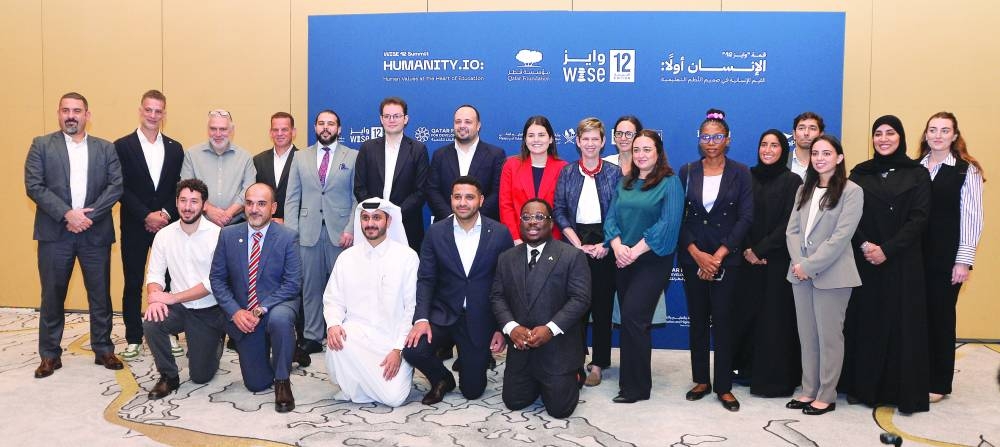 Officials from WISE, QF and Education Above All (EAA) Foundation, finalists of the WISE Prize for Education and the jury members of the WISE Prize for Education.