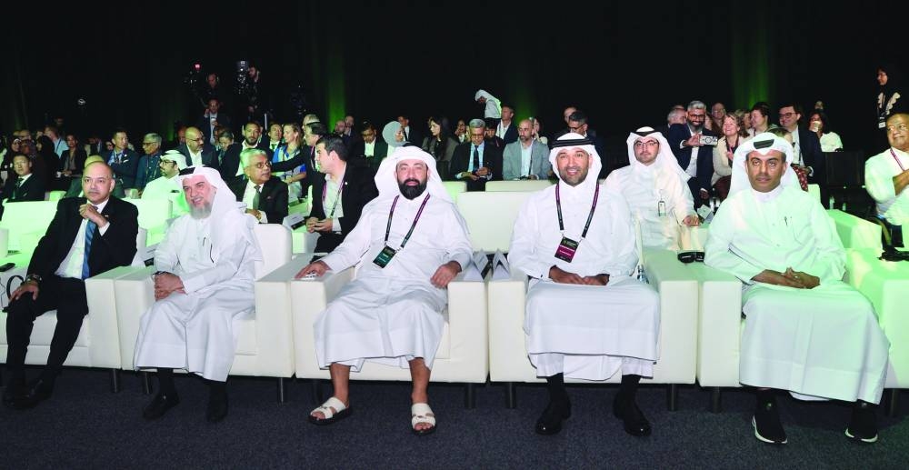 Some of the dignitaries at the opening session. 