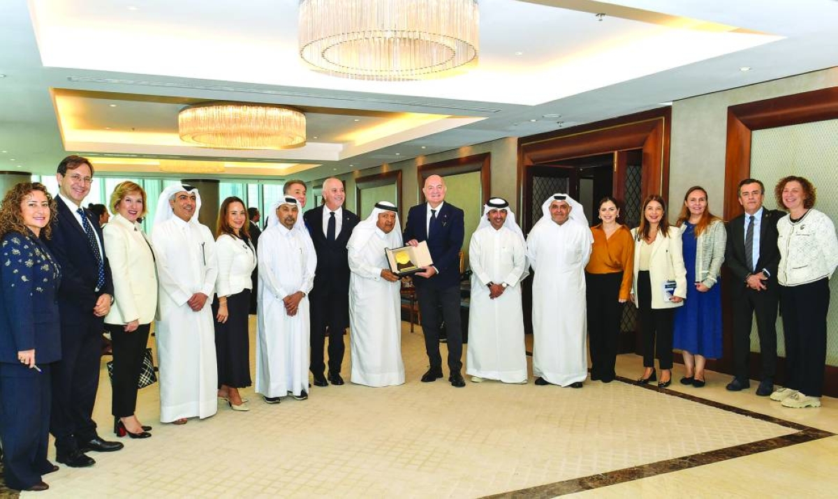 QBA chairman His Excellency Sheikh Faisal bin Qassim al-Thani joins members and officials of the Turkish Industry and Business Association (TUSIAD) during a meeting in Doha.