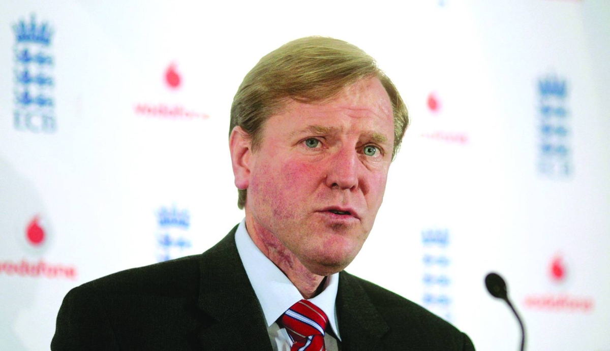 Hugh Morris, Managing Director of England cricket, makes a statement at the Oval cricket ground in south London, on January 7, 2009. Glamorgan announced the death of Hugh Morris, the former chief executive of the England and Wales Cricket Board and England batsman, at the age of 62 on Sunday, December 28. (Photo by SHAUN CURRY / AFP)
