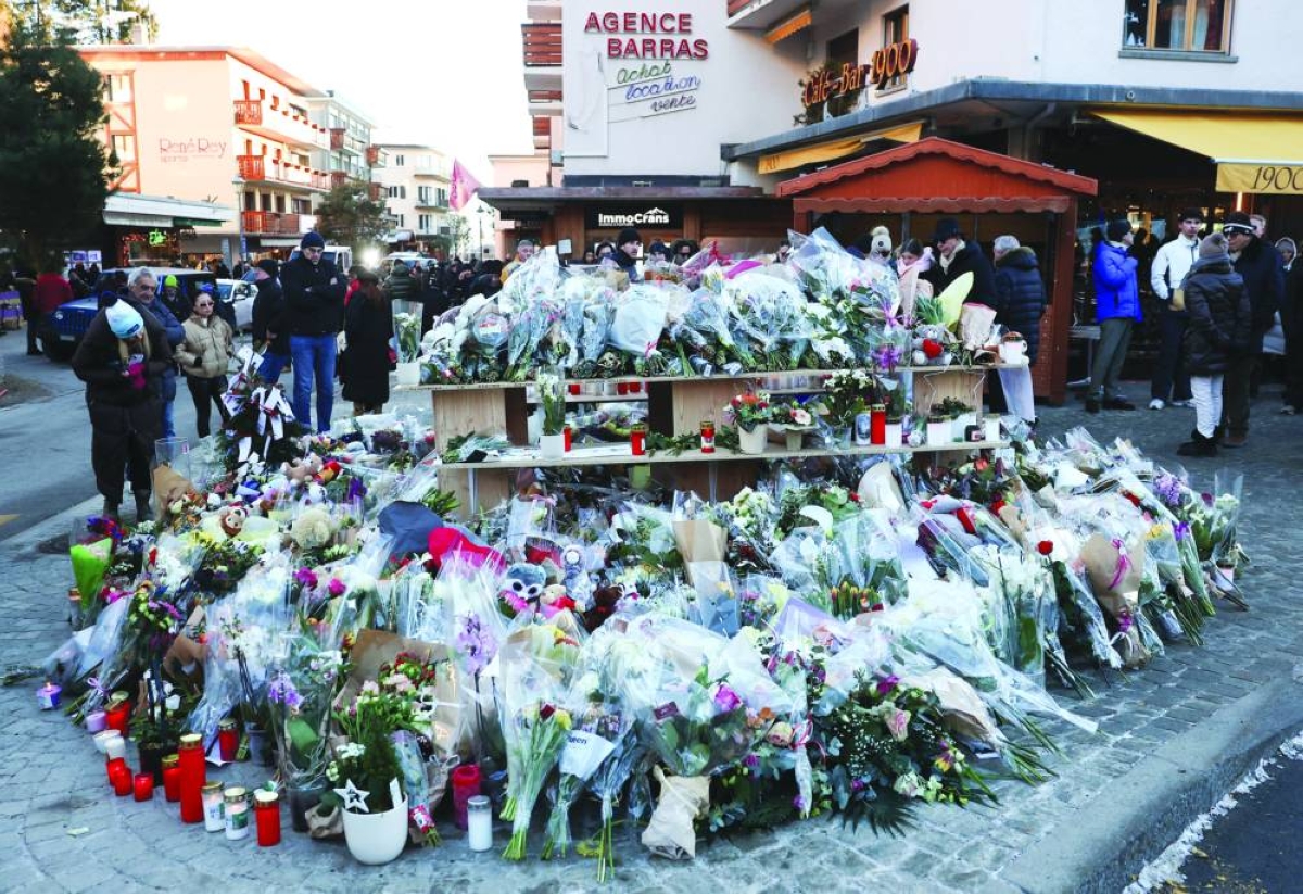 Swiss launch probe of managers after deadly fire