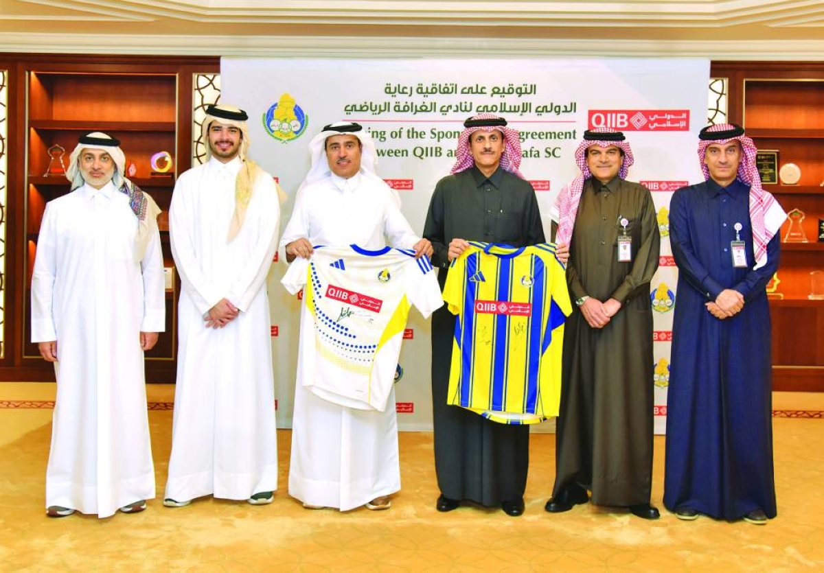 The agreement, signed by QIIB chairman Sheikh Dr Khaled bin Thani bin Abdulla al-Thani and Al-Gharafa SC president Sheikh Jassim bin Thamer al-Thani, was also attended by QIIB CEO Dr Abdulbasit Ahmed al-Shaibei; Sheikh Mohammed bin Jassim al-Thani, head of Football at Al-Gharafa; and Rashid Issa al-Dossary, general manager of the club, along with several senior officials from both parties.