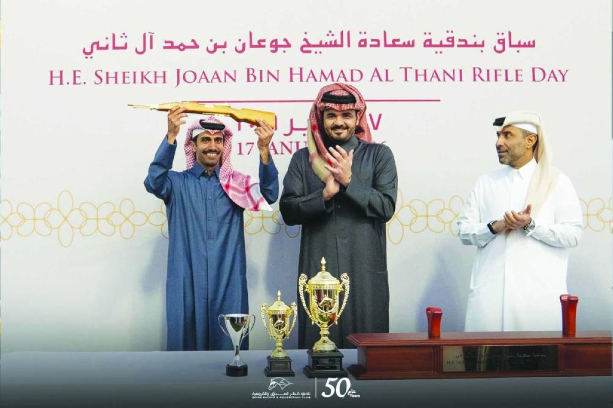 His Excellency Sheikh Joaan bin Hamad al-Thani, President of the Qatar Olympic Committee, presented the Rifle to M.H.K Al Attiyah, who received it on behalf of the winning owner Al Jeryan Stud after Aafoor's victory at Al Rayyan Racecourse Saturday.