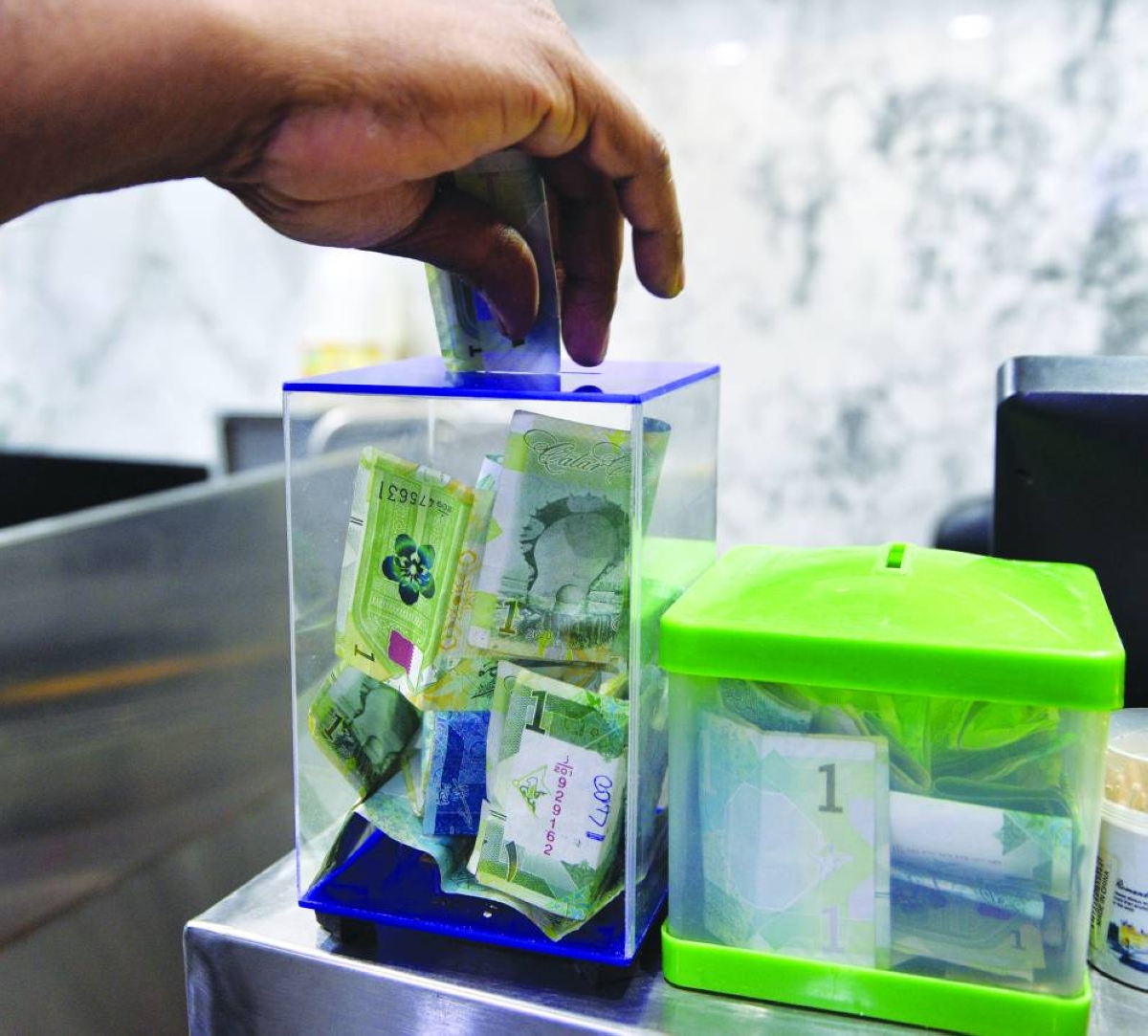 Across cafés, restaurants, hotels, salons, and delivery routes, tips function as an informal support system, unregulated, inconsistent, but often crucial.
