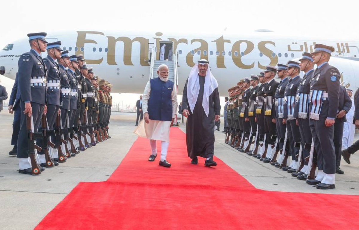 India, UAE sign $3bn LNG deal, to boost trade, defence ties