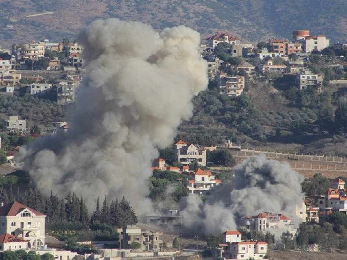 Israeli Forces conduct icursion in Southern Lebanon, blow up homes