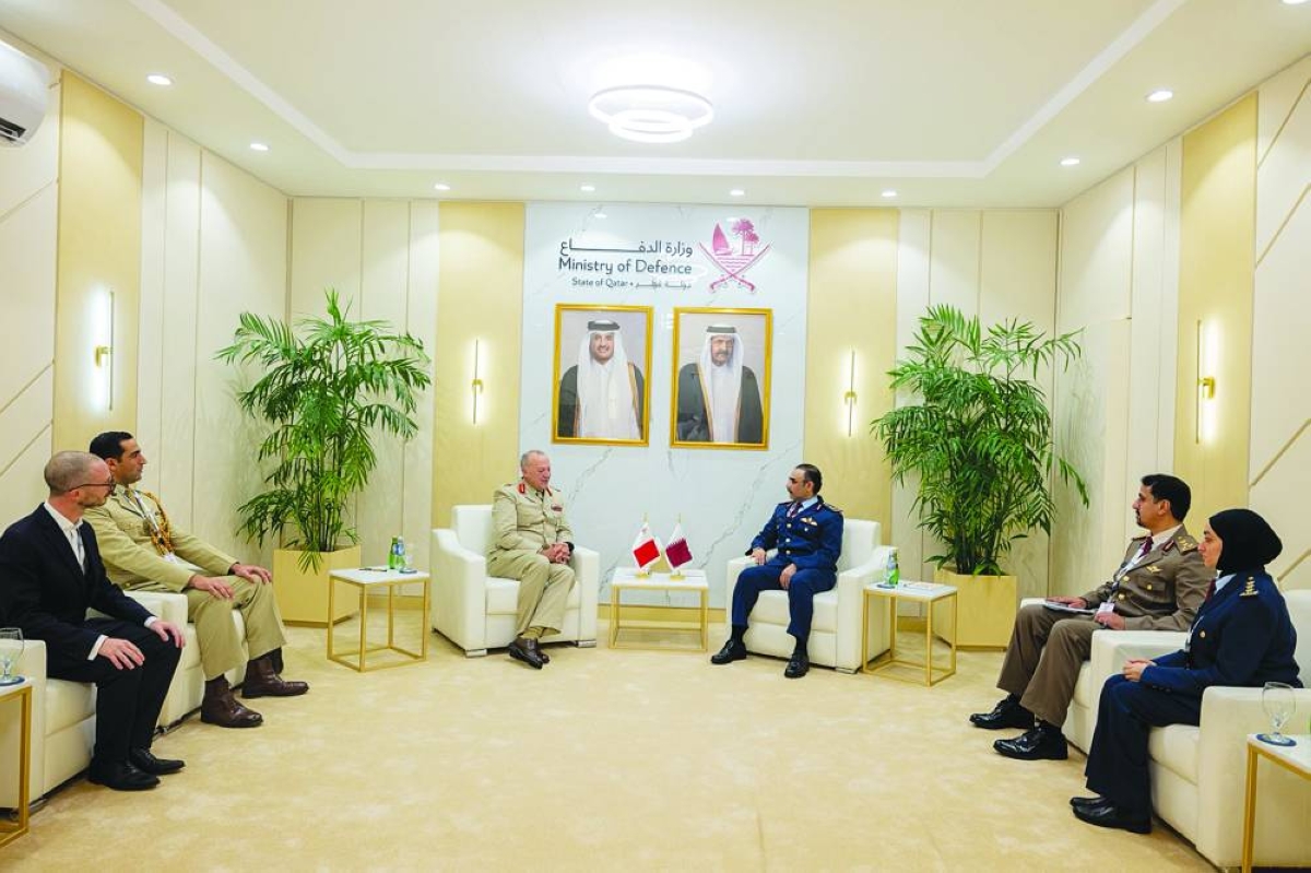 Chief of Staff of Qatar Armed Forces holds talks with international officials
