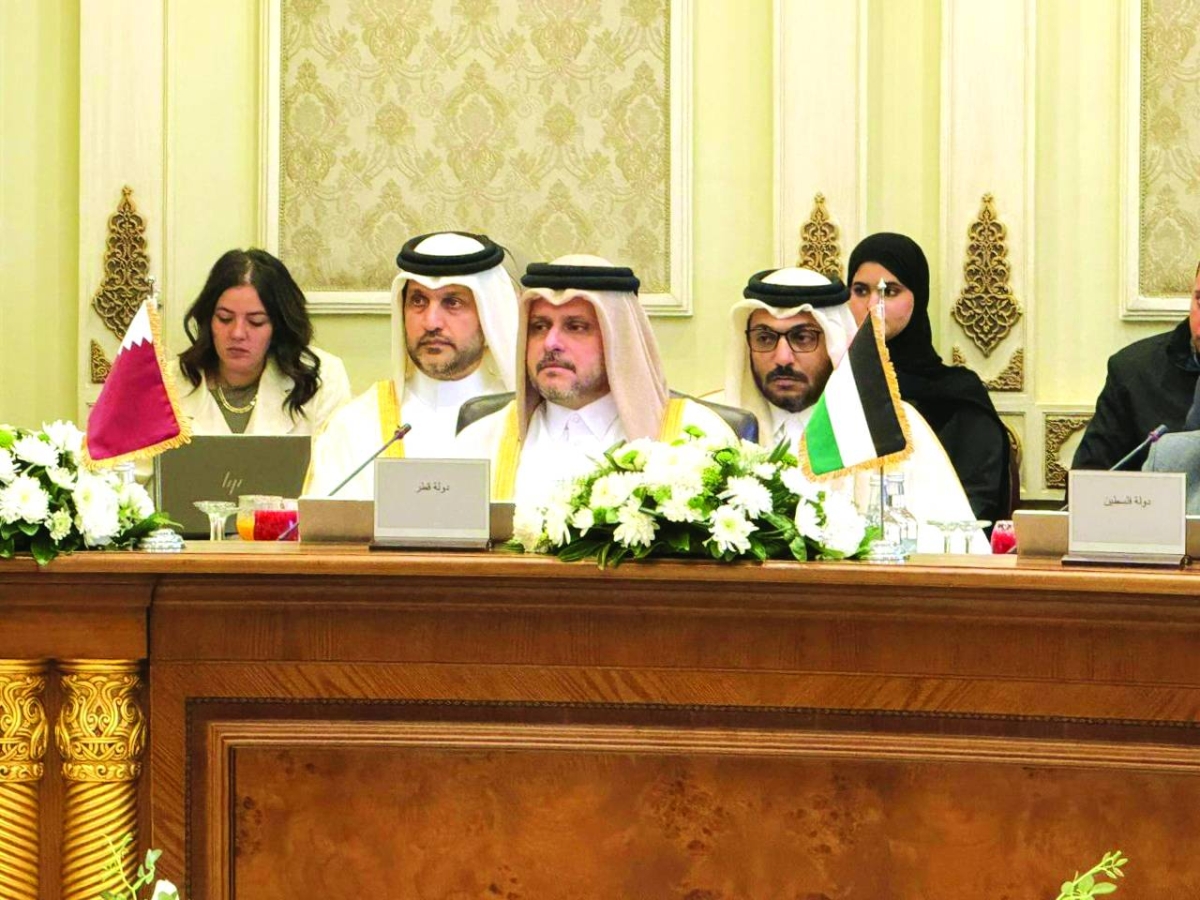 Qatar attends session of Arab ministers of communications, information in Cairo