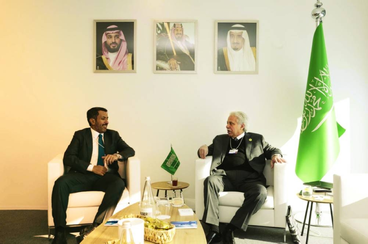 Minister of Commerce and Industry meets several ministers, CEOs of leading global companies at Davos