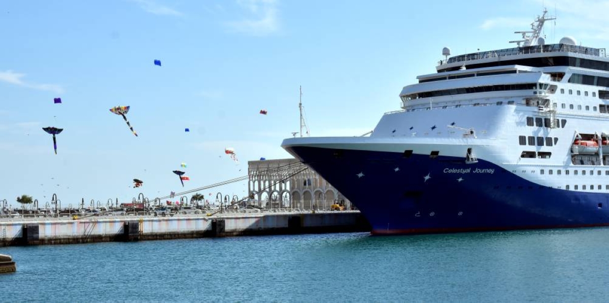 Cruise boom drives economic surge