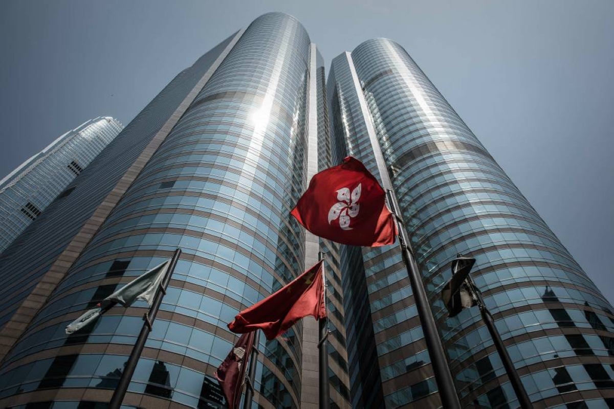 An external view of the Hong Kong Stock Exchange. The Hang Seng Index closed up 2.6% to 27,826.91 points Wednesday.