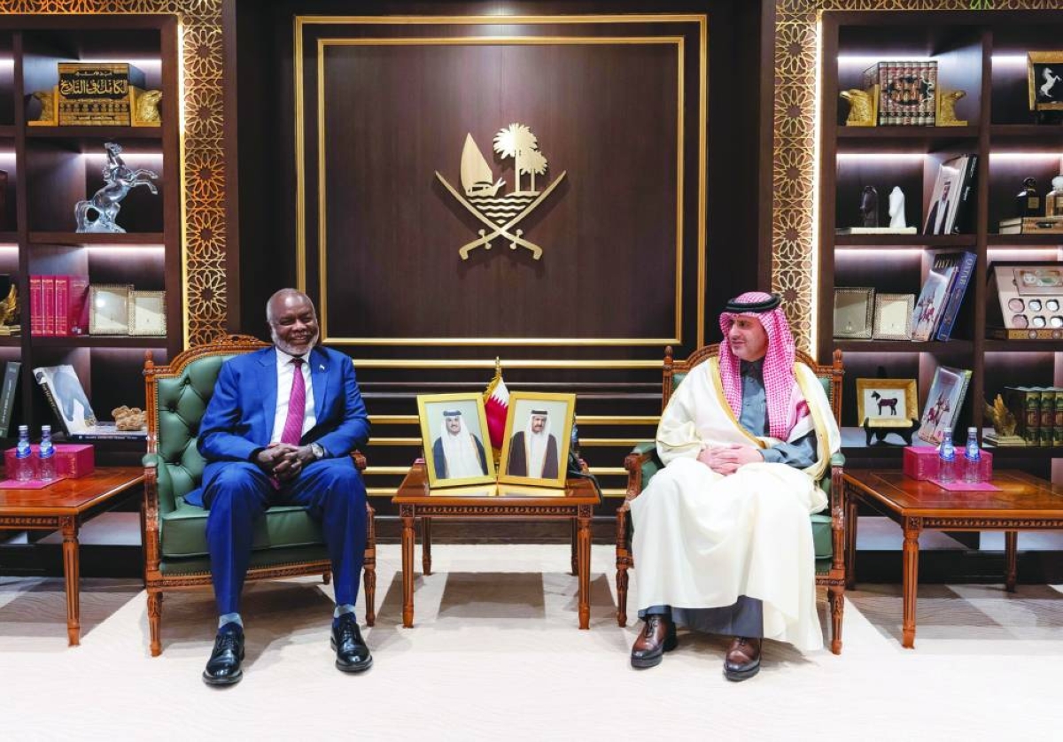 QCB governor meets Sudan's minister of finance and economic planning, governor of Sudan central bank