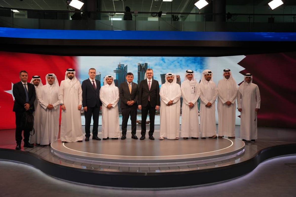 Turkish official visits Qatar Media Corporation
