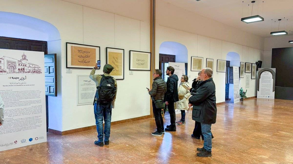 Qatari calligraphy show draws visitors in city of Cordoba