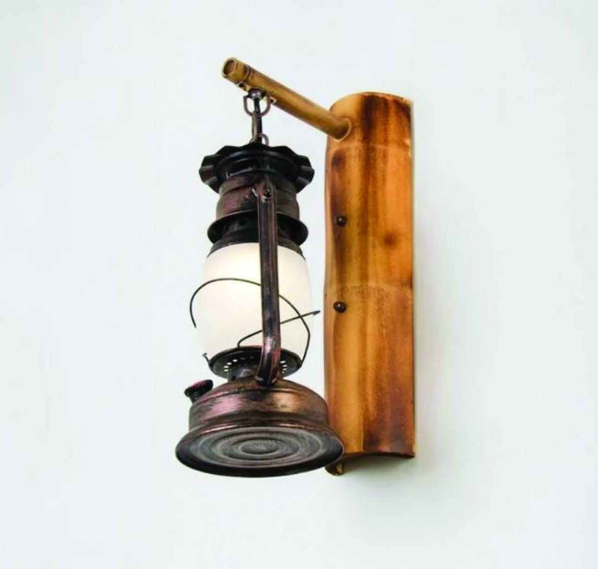 The first Ramadan lanterns in Qatari homes: A Tale from a Bygone Era